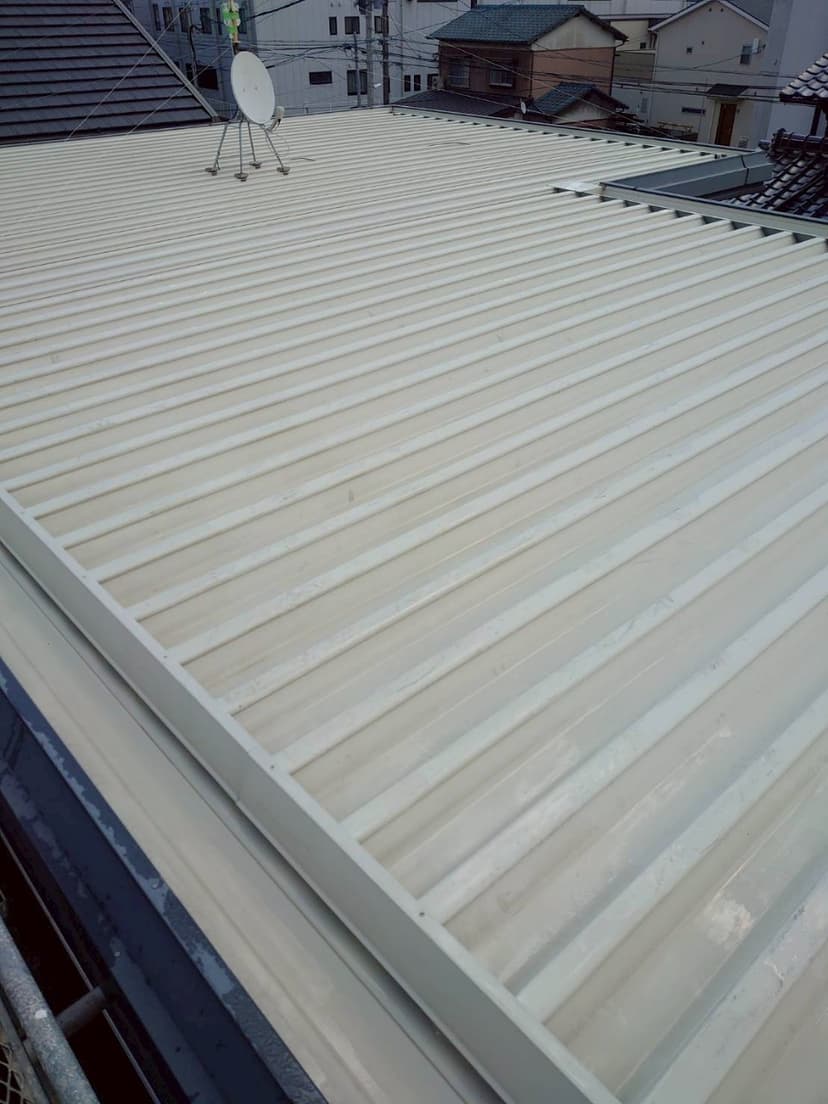 折板屋根塗装 before
